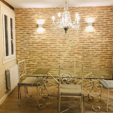 Lauramer Apartment *