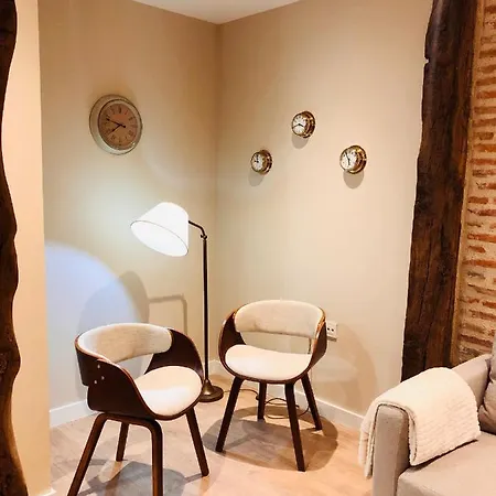 Lauramer Apartment